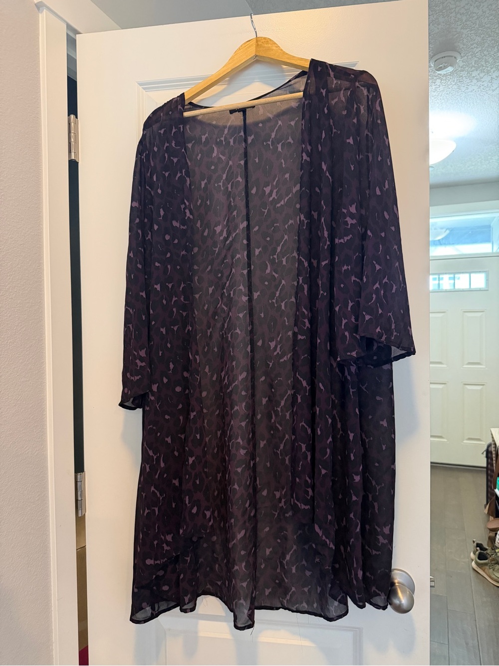 torrid Sheer Floral Kimono - Dark Purple Leopard